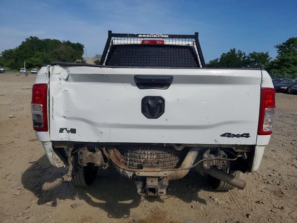 2023 RAM 2500 TRADESMAN CREW CAB 4X4