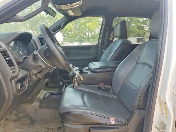2023 RAM 2500 TRADESMAN CREW CAB 4X4