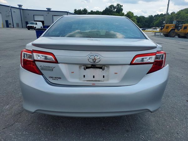 2012 TOYOTA CAMRY