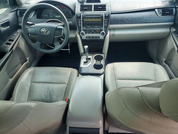 2012 TOYOTA CAMRY