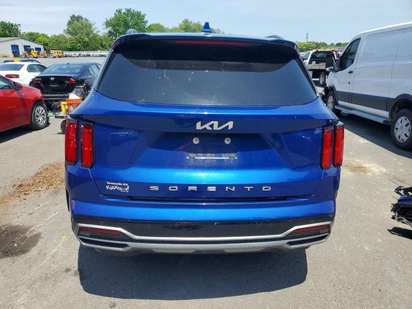 2022 KIA SORENTO