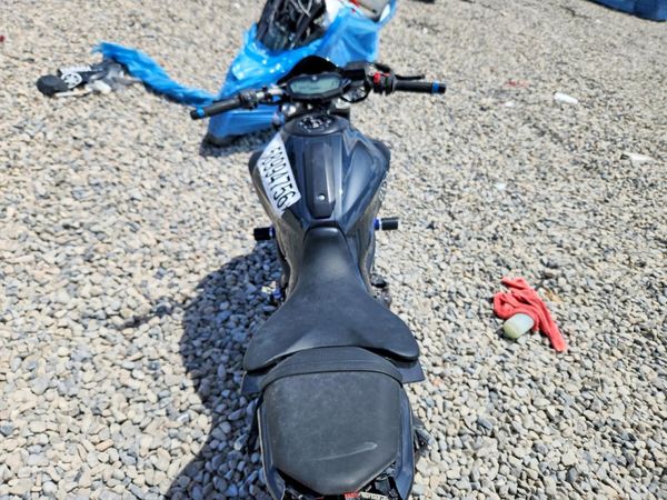 2015 YAMAHA FZ07