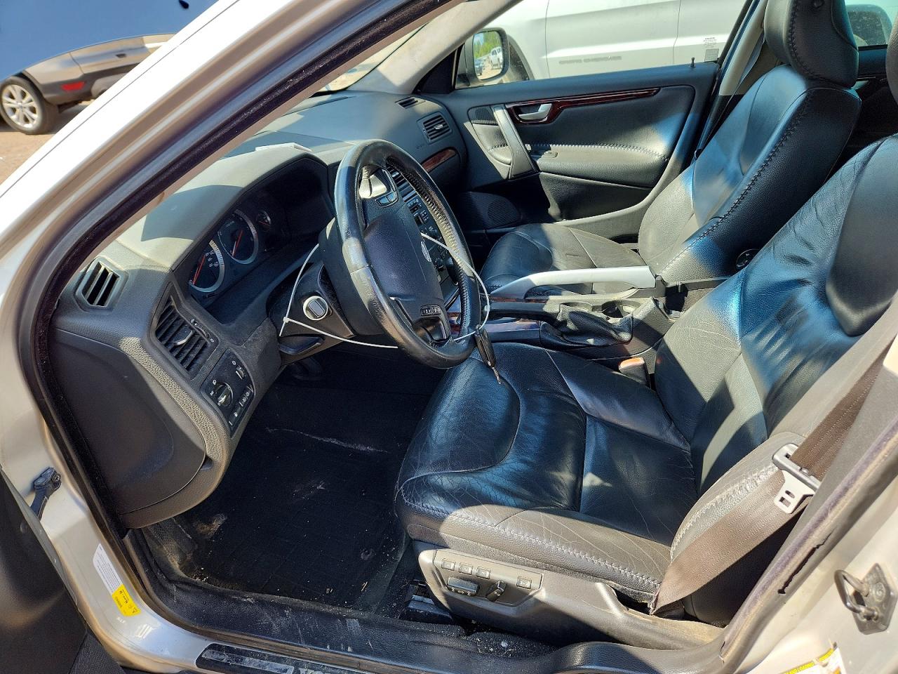 2007 VOLVO XC70