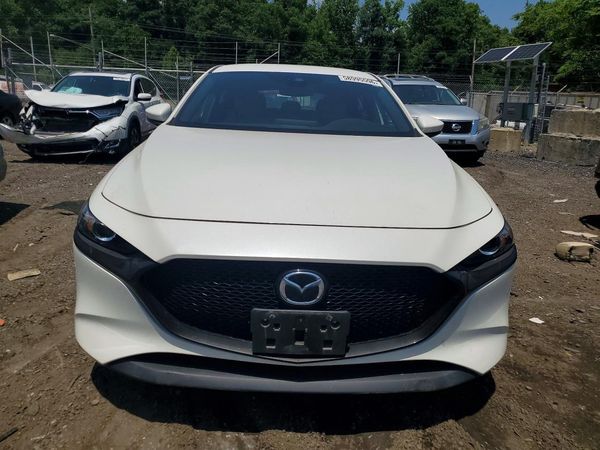 2019 MAZDA 3