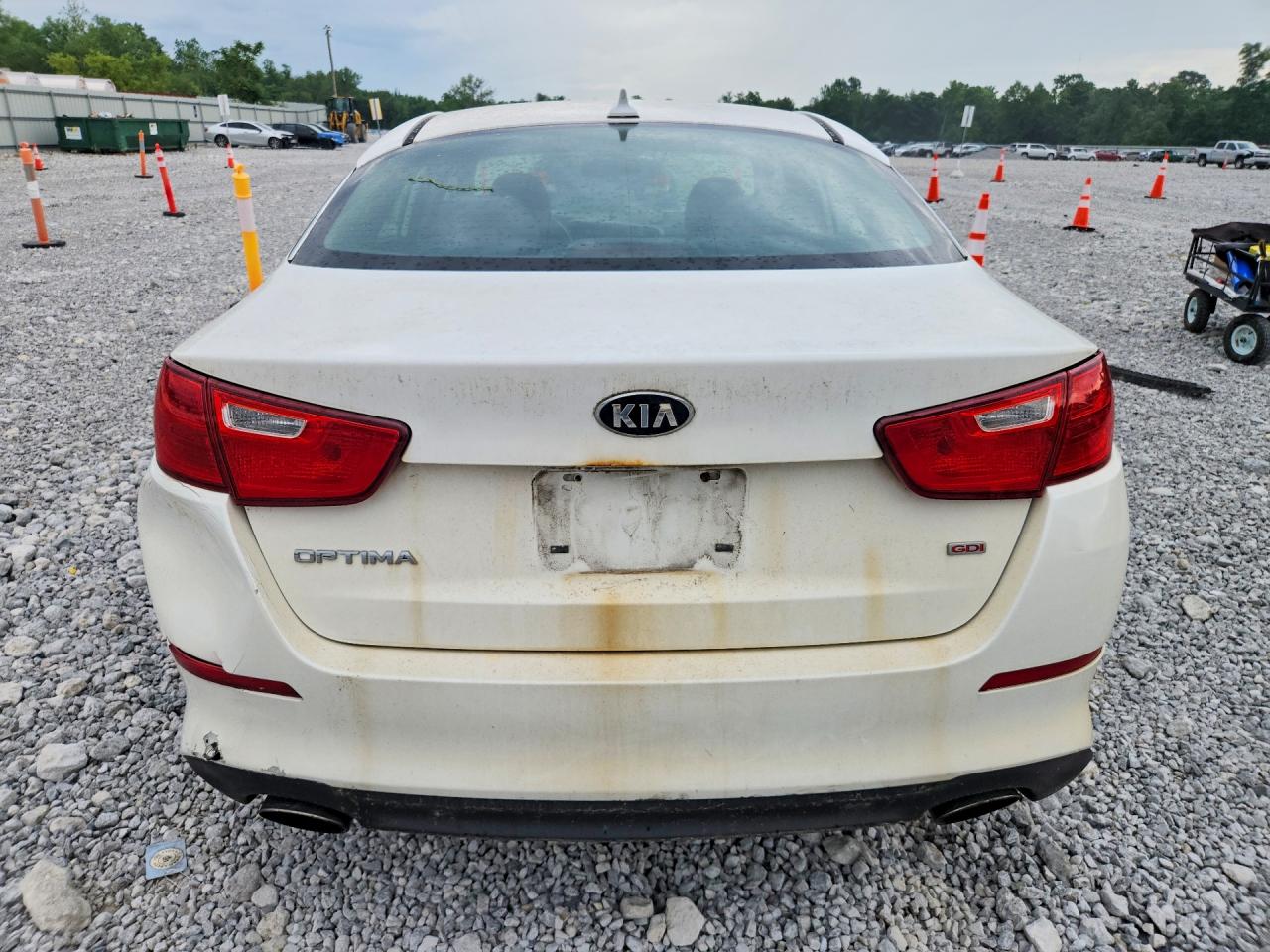 2015 KIA OPTIMA GL - Middle-low