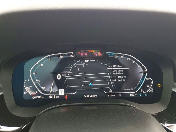 2022 BMW 530E