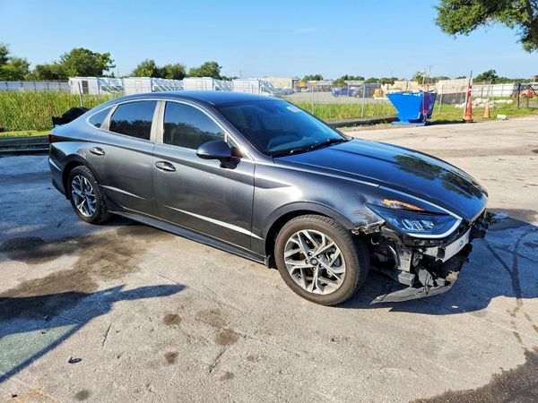 2022 HYUNDAI SONATA SEL