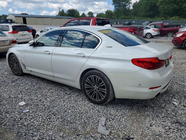 2019 BMW 530E