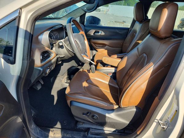 2020 CHRYSLER PACIFICA