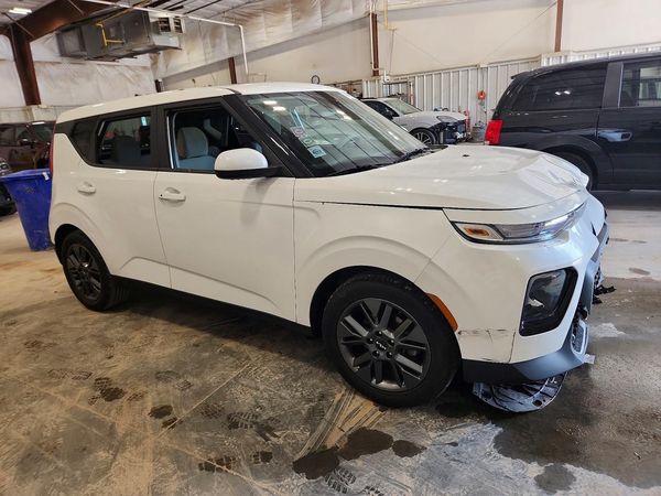 2022 KIA SOUL EX