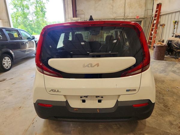 2022 KIA SOUL EX