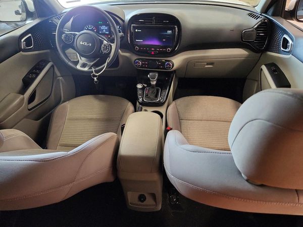 2022 KIA SOUL EX
