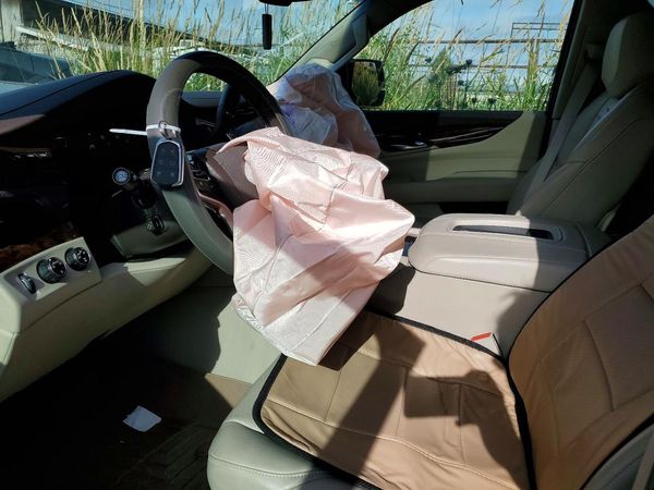 2015 CADILLAC ESCALADE