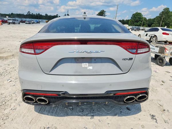 2022 KIA STINGER