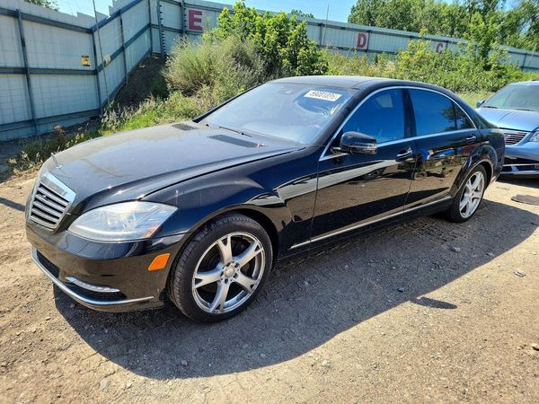 2013 MERCEDES-BENZ S S550V 4-MATIC