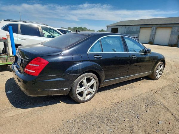 2013 MERCEDES-BENZ S S550V 4-MATIC