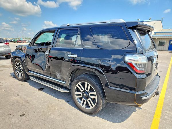 2022 TOYOTA 4RUNNER