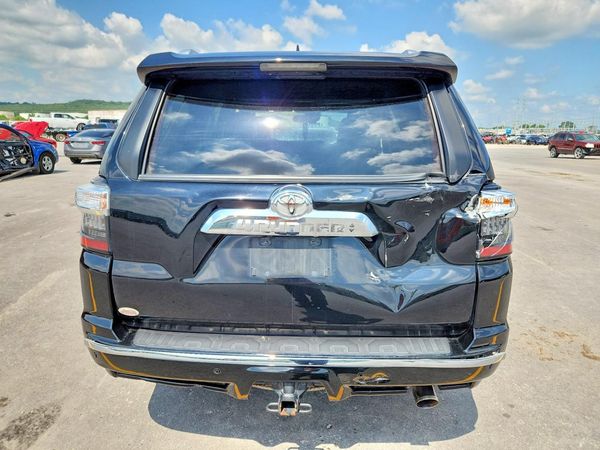 2022 TOYOTA 4RUNNER