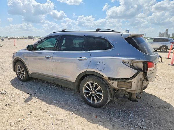 2018 HYUNDAI SANTA FE SE Base