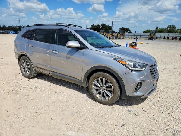 2018 HYUNDAI SANTA FE SE Base