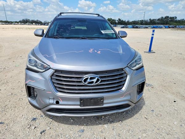 2018 HYUNDAI SANTA FE SE Base