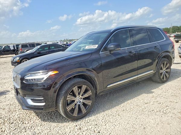 2023 VOLVO XC90