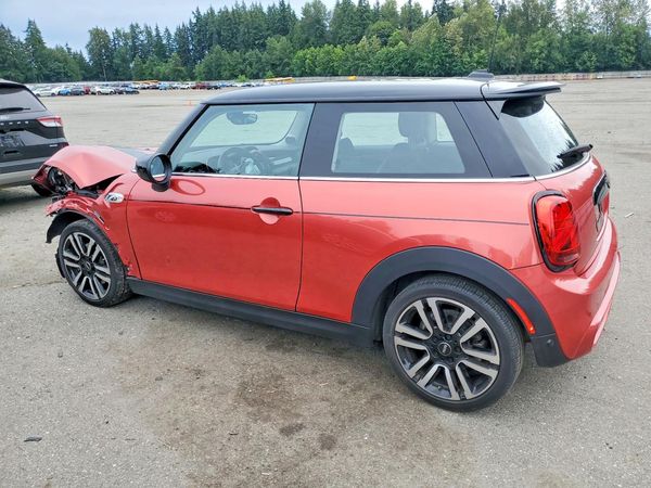2021 MINI COOPER
