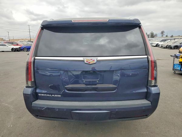 2019 CADILLAC ESCALADE ESV Premium Luxury