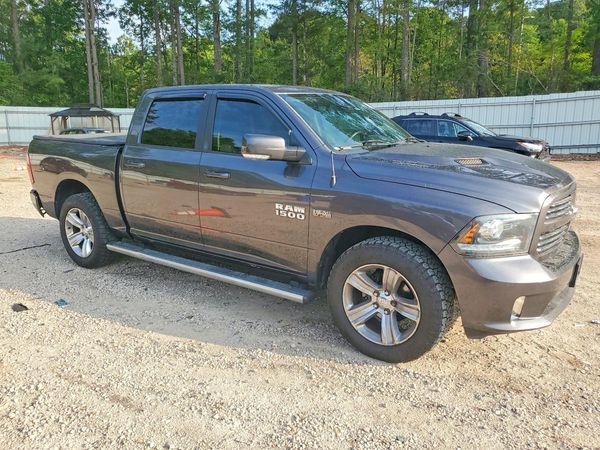2016 RAM 1500 Sport