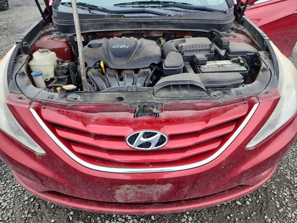 2012 HYUNDAI SONATA Middle-low level