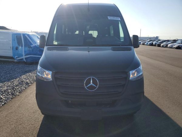 2025 MERCEDES-BENZ SPRINTER
