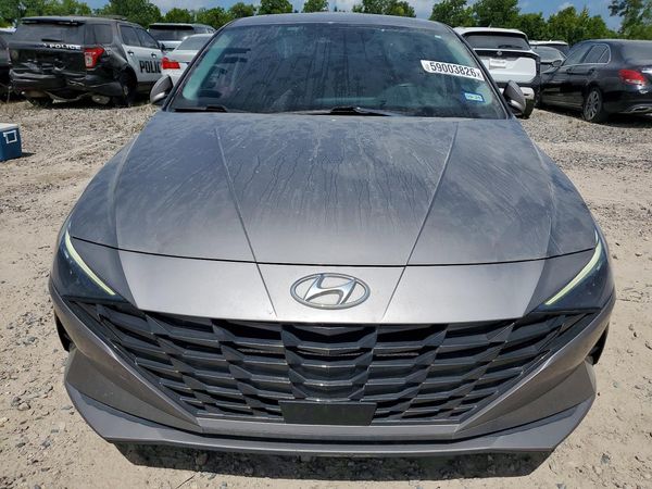 2021 HYUNDAI ELANTRA Limited