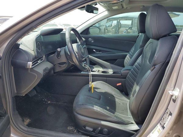 2021 HYUNDAI ELANTRA Limited