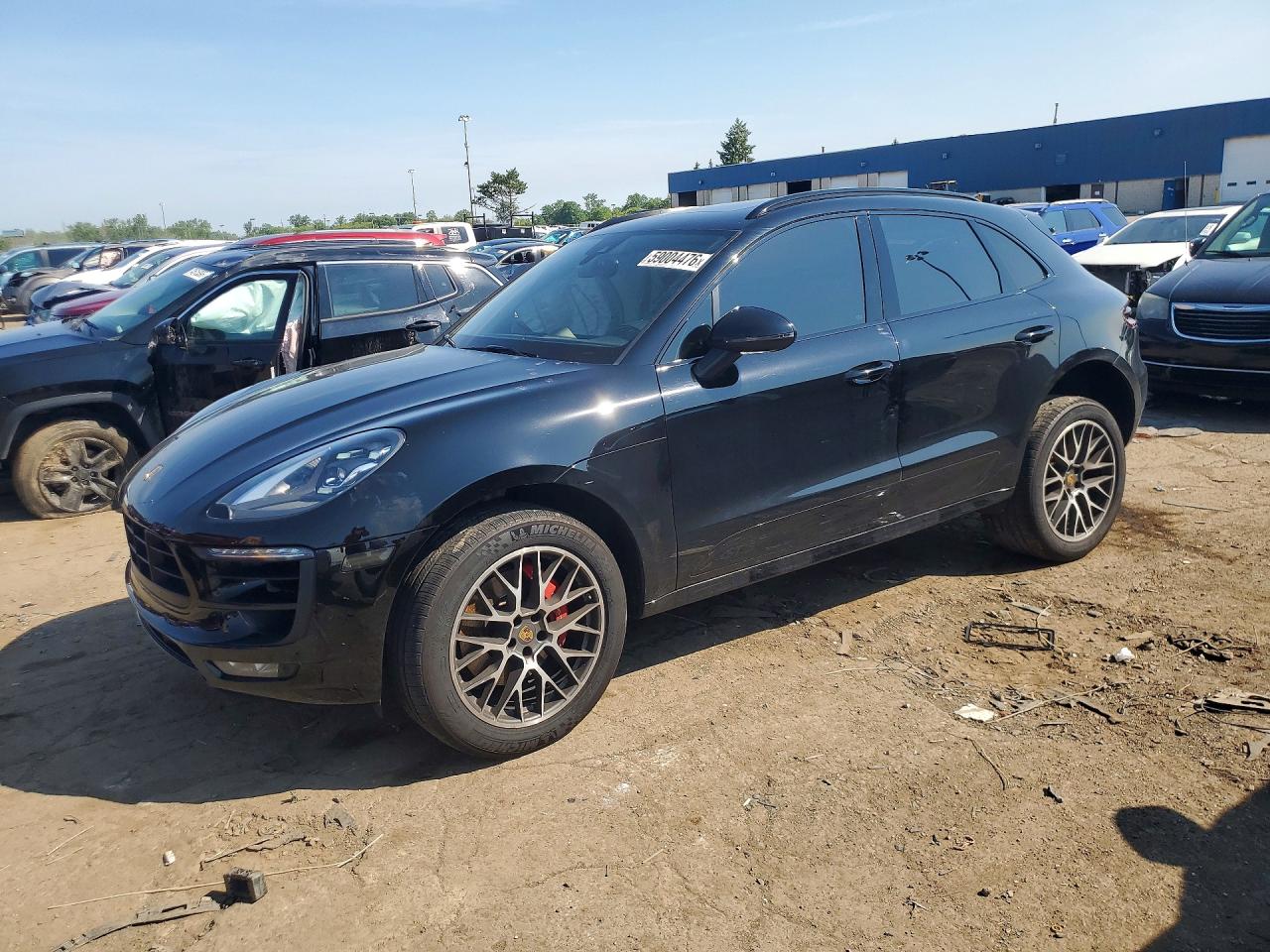 2017 PORSCHE MACAN