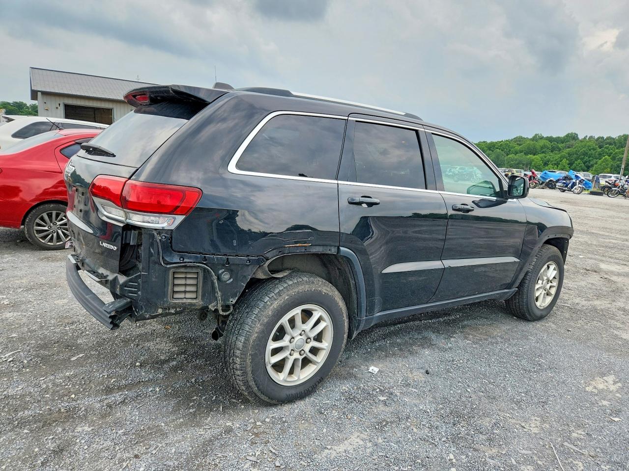 2020 JEEP GRAND CHEROKEE LAREDO 4X4