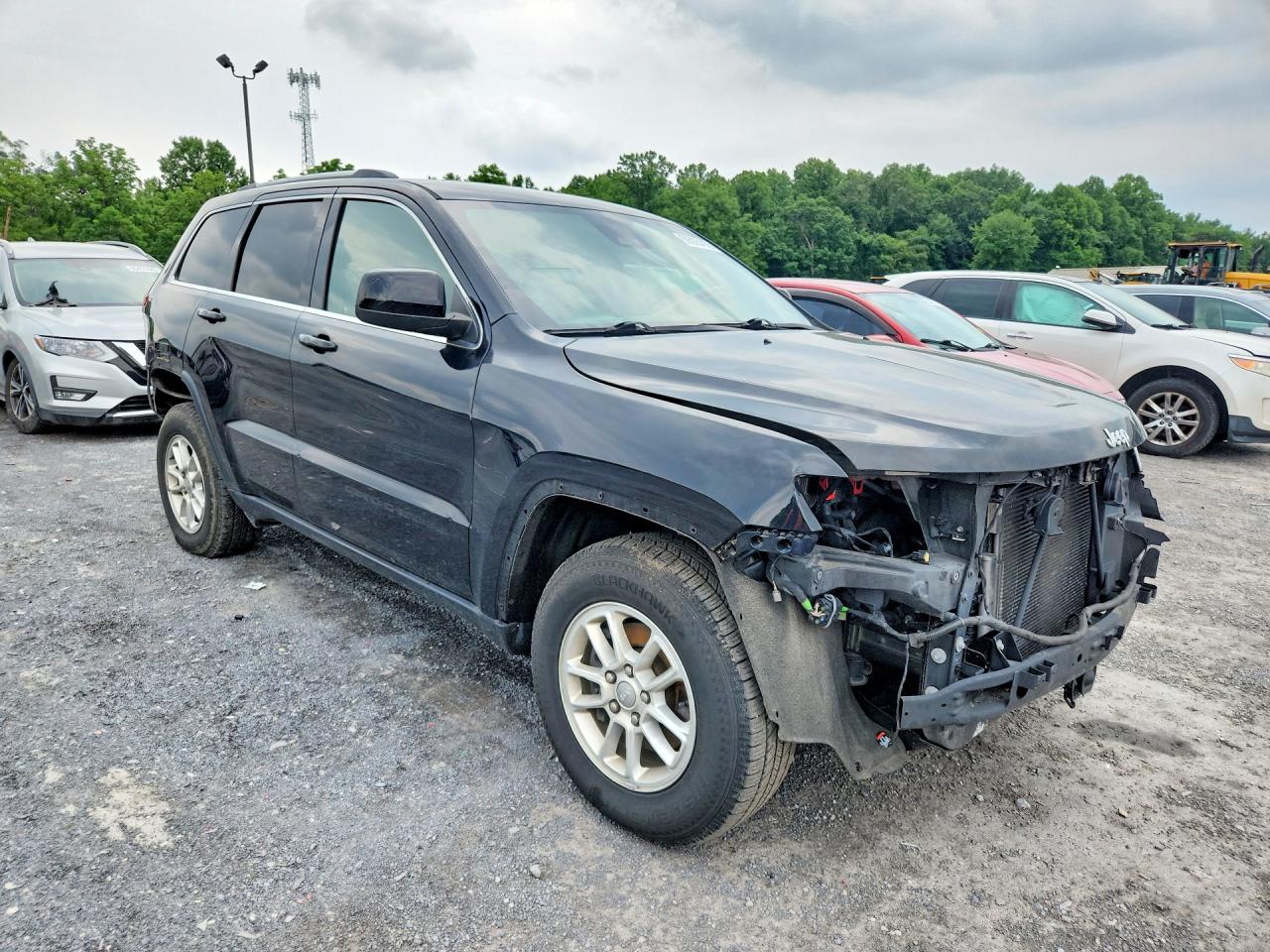 2020 JEEP GRAND CHEROKEE LAREDO 4X4