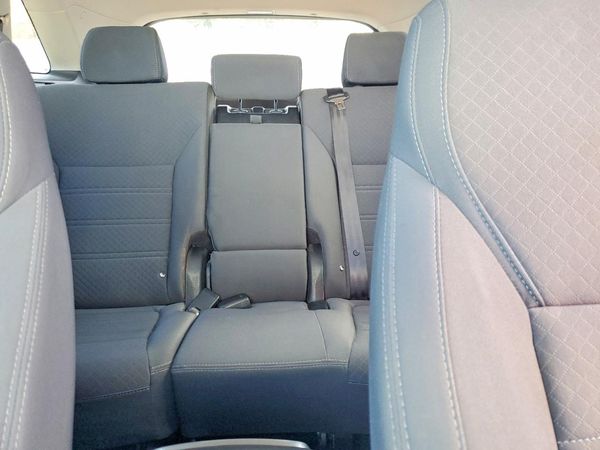 2017 KIA SORENTO L, LX