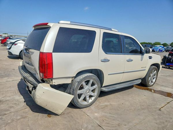 2012 CADILLAC ESCALADE Standard