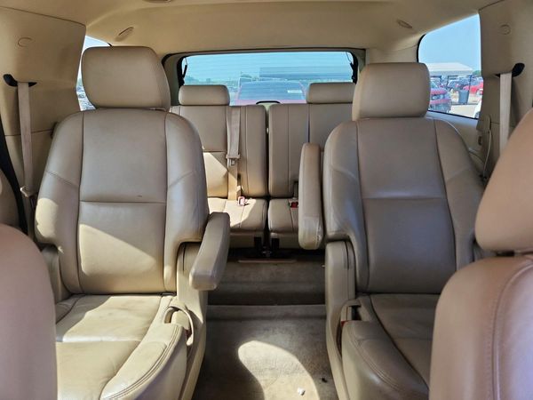 2012 CADILLAC ESCALADE Standard