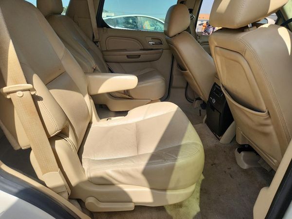 2012 CADILLAC ESCALADE Standard