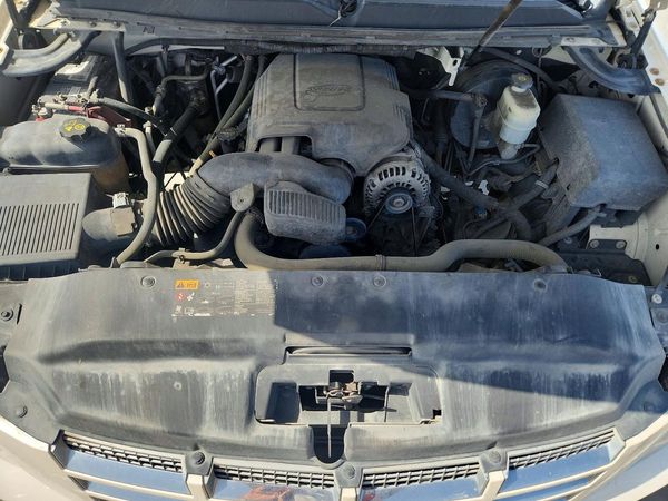 2012 CADILLAC ESCALADE Standard