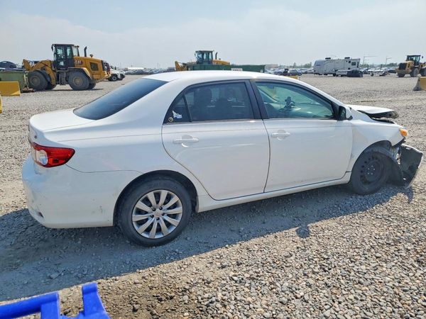 2013 TOYOTA COROLLA