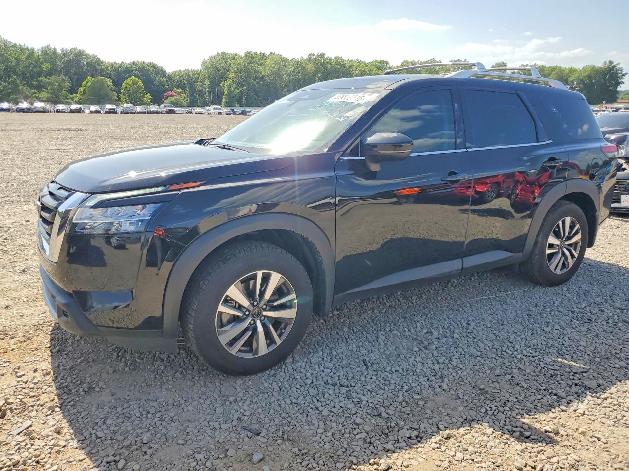 2024 NISSAN PATHFINDER SL
