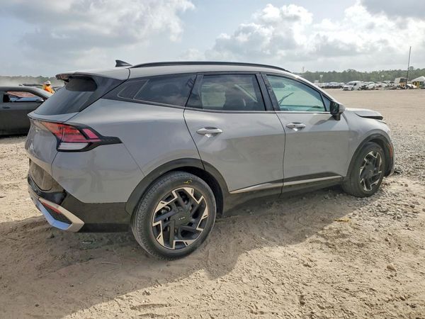 2023 KIA SPORTAGE SX-PRESTIGE or SX-P