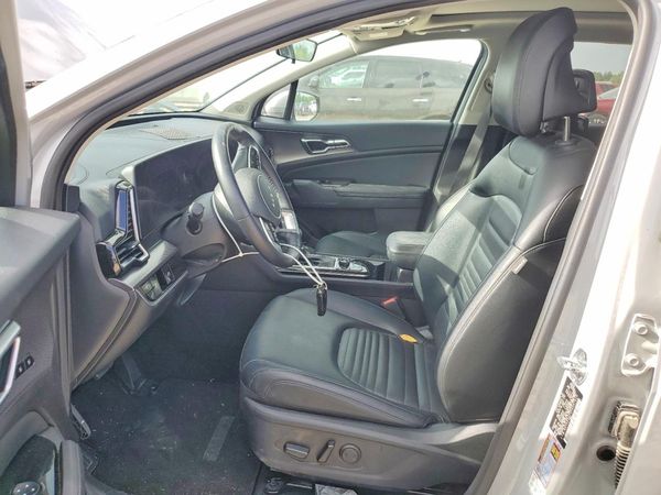 2023 KIA SPORTAGE SX-PRESTIGE or SX-P