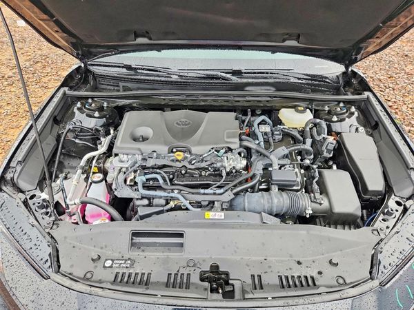 2026 TOYOTA CAMRY — Engine bay