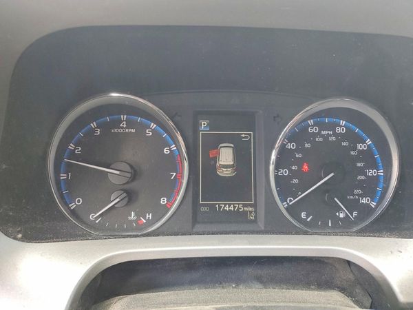 2016 TOYOTA RAV4 XLE (M Grade)