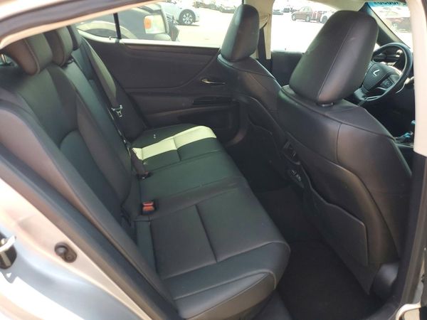 2024 LEXUS ES 300H 300h Premium