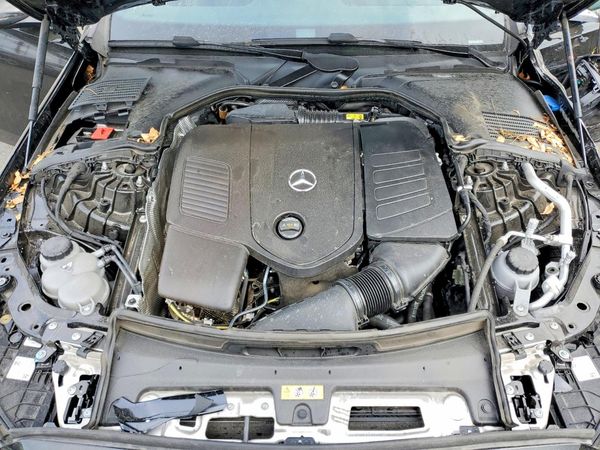 2025 MERCEDES-BENZ C-CLASS C300 — Engine bay