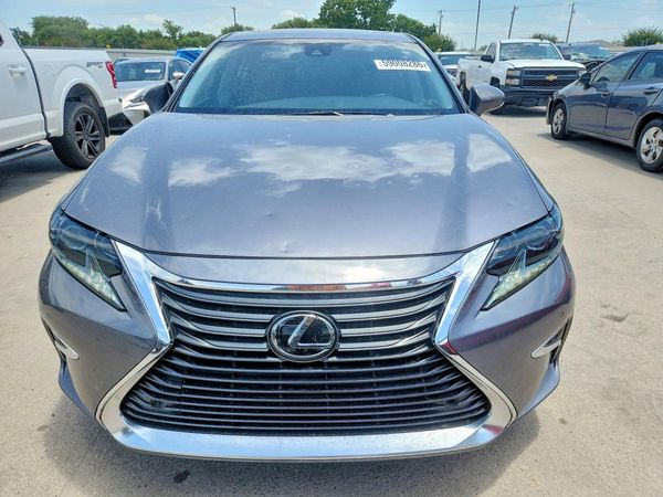 2016 LEXUS ES